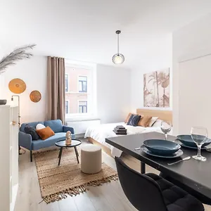 Appartamento Chic Proche Aeroport & Centre-ville Charleroi