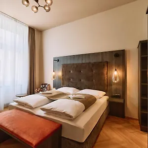 Hotell Urban Rathaus - Self Check-in, Wien