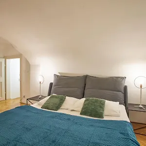 zkontrolujte dostupnost