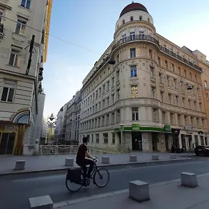 Bed & Breakfast Lerner, Wien