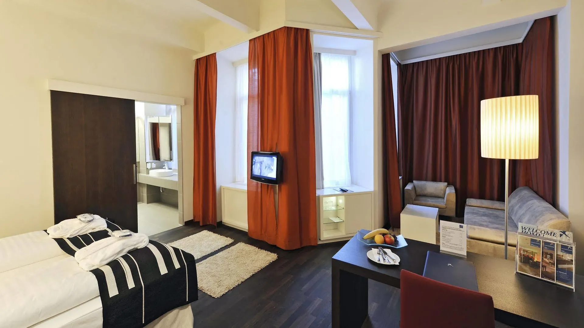 Max Brown Hotel 7Th District, Part Of Sircle Collection Vienne 4*,